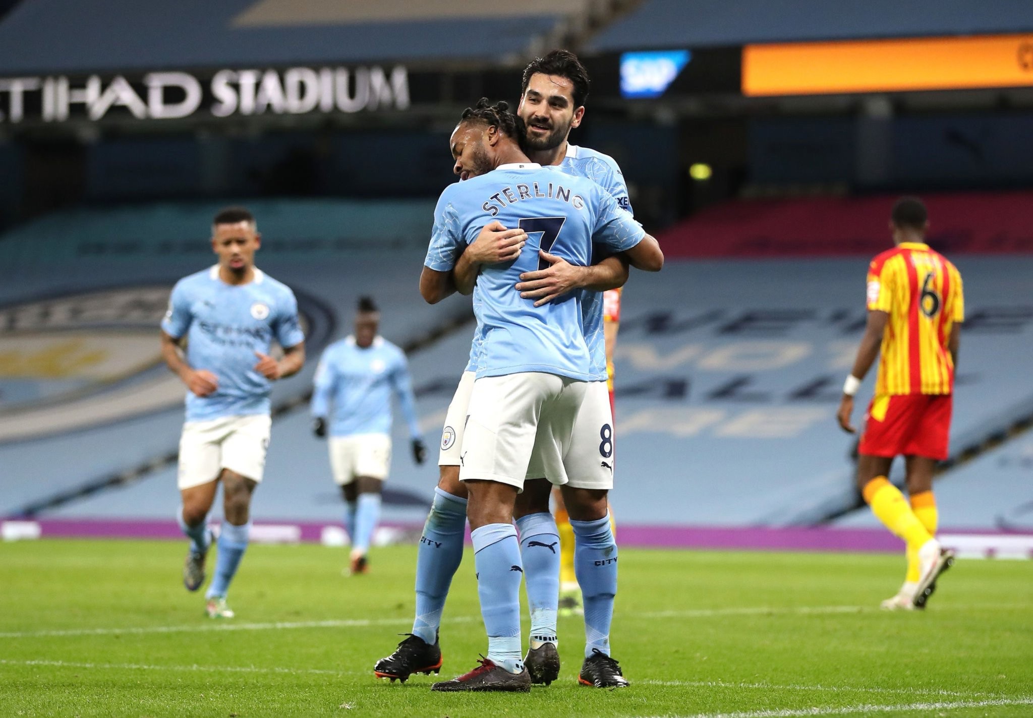 事中的真正 事中的真正